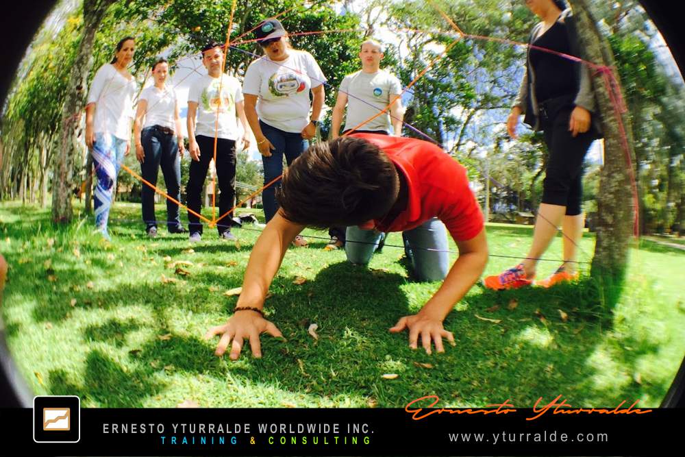 Team Build Inc. | Dinámicas de Grupos y Actividades para Team Building Empresarial
