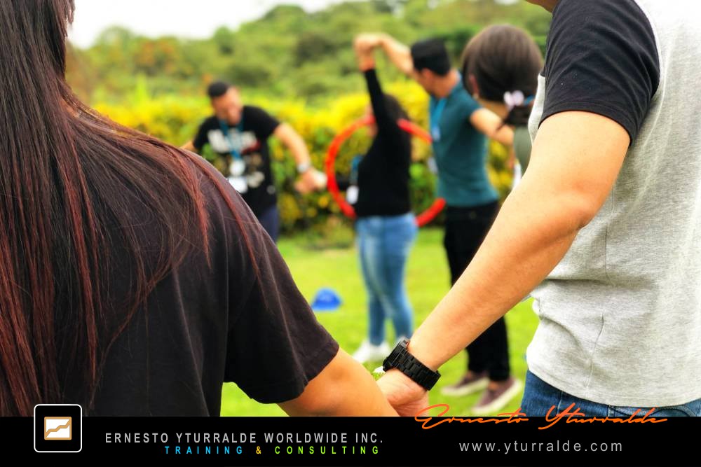 Team Build Inc. | Taller de Trabajo en Equipo para Empresas